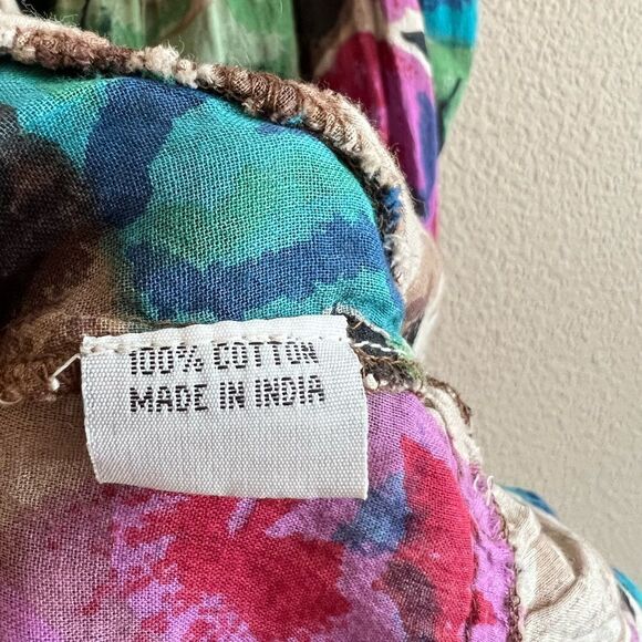 Bhags Boho Crochet Floral Print Top - Picture 5 of 7